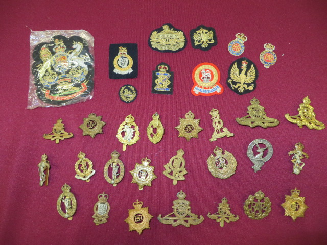 Small Selection of Bullion Embroidery Beret Badges including QC 15/19 Hussars ...