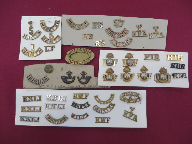 Good Selection of Brass Shoulder Titles including 6/7 Royal Scots (2 part) ... R Scots ... RS ... IF