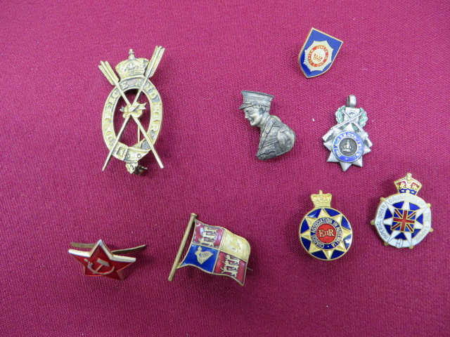 Small Selection of Badges including Royal Company of Archers silver and gilt crowned belted oval