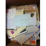 Small box of world covers & postcards. M