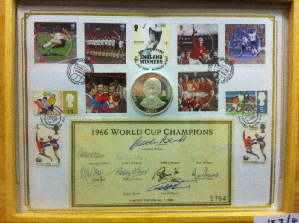 1966 World Cup Winners signatures on spe