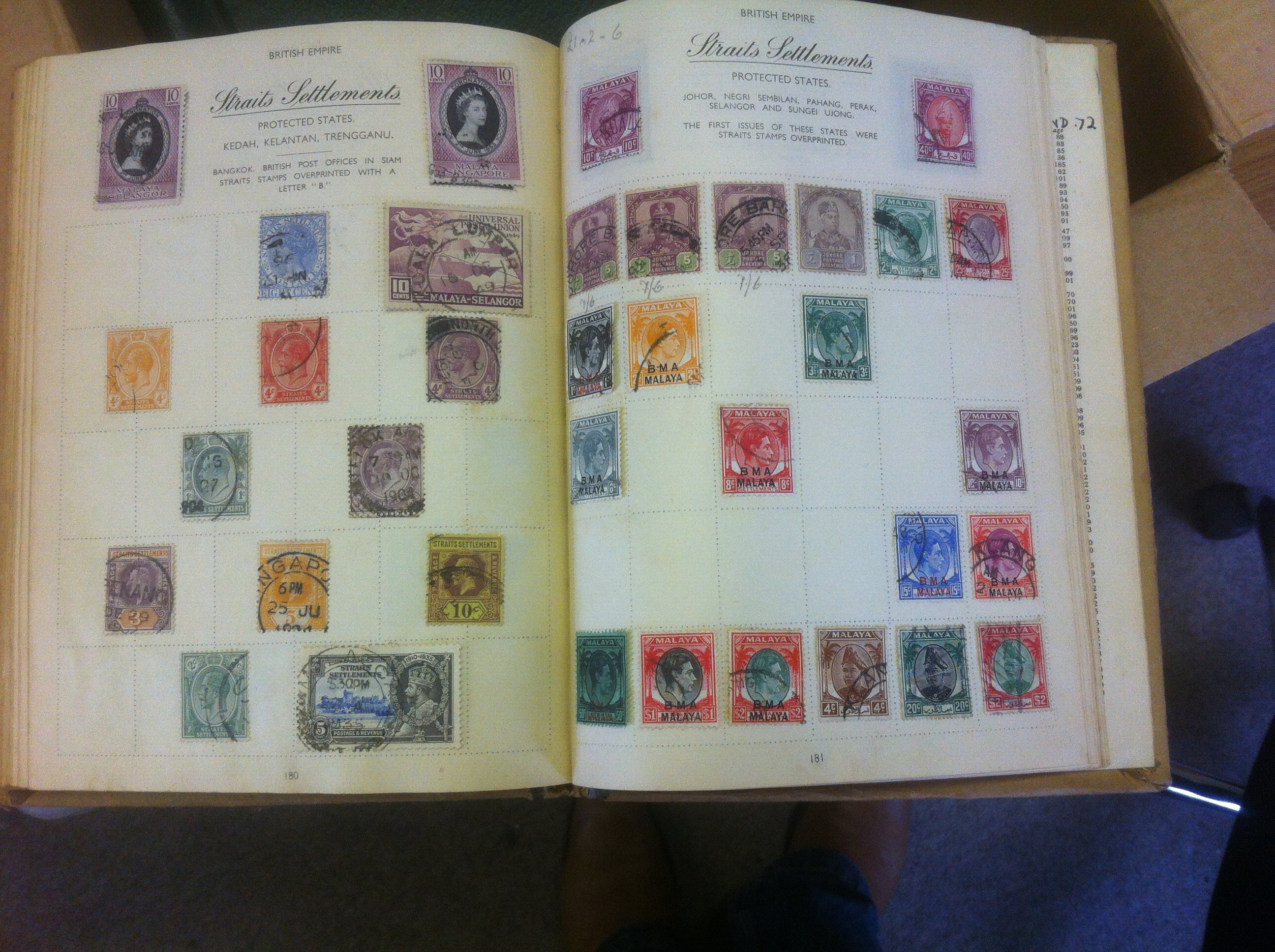 STAMPS : Mixed collection in seven albums,