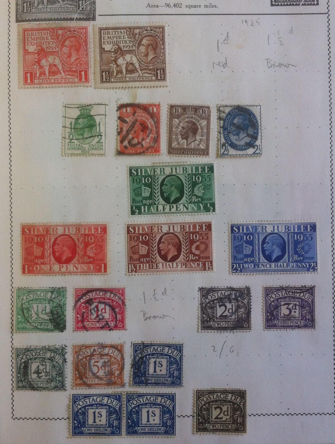 STAMPS : Small world collection in 4 albums, includes a 1911 aerial post first flight card, - Image 10 of 16