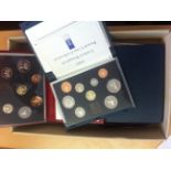 COINS : Proof year sets 1987, 1991, 1992, 2000. Plus two uncirculated sets for 1991 and a 1970 set.