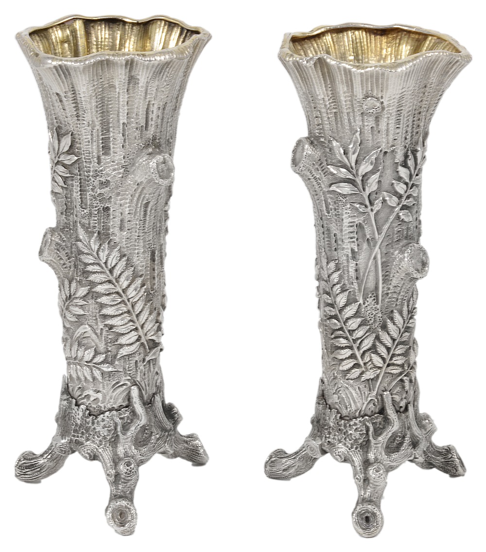 A PAIR OF RUSSIAN SILVER BUD VASES, KHLEBNIKOV, MOSCOW, 1908-1917 each richly chased as a fern-