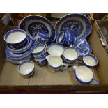 Blue and white willow pattern tea and dinnerwares