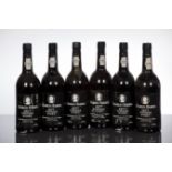 QUARLES HARRIS 1977 VINTAGE PORT (6)
75cl, no strength stated..
6 bottles
 CONDITION REPORT: Good.