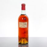 CHATEAU DE RAYNE VIGNEAU 1916Sauternes. Label reads 'Re-bottled 1952'. Full bottle size, no capacity