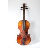 EARLY 20TH CENTURY FULL SIZED VIOLIN