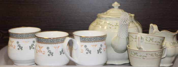 ROYAL DOULTON TEA SERVICE