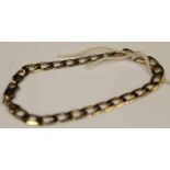 NINE CARAT GOLD BRACELET