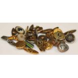GROUP OF VARIOUS CUFFLINKS
condition varies across lot