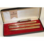 PARKER GOLD PLATED PEN SET
with a fountain pen,