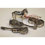 GROUP OF FIVE SILVER ITEMS
including a hallmarked horse mounted with brooch pin,