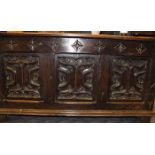 EARLY 20TH CENTURY OAK DOWER CHEST