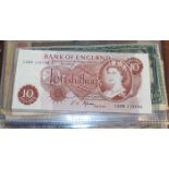 SELECTION OF ENGLISH AND WORLD BANKNOTES
including Bank of England banknotes,