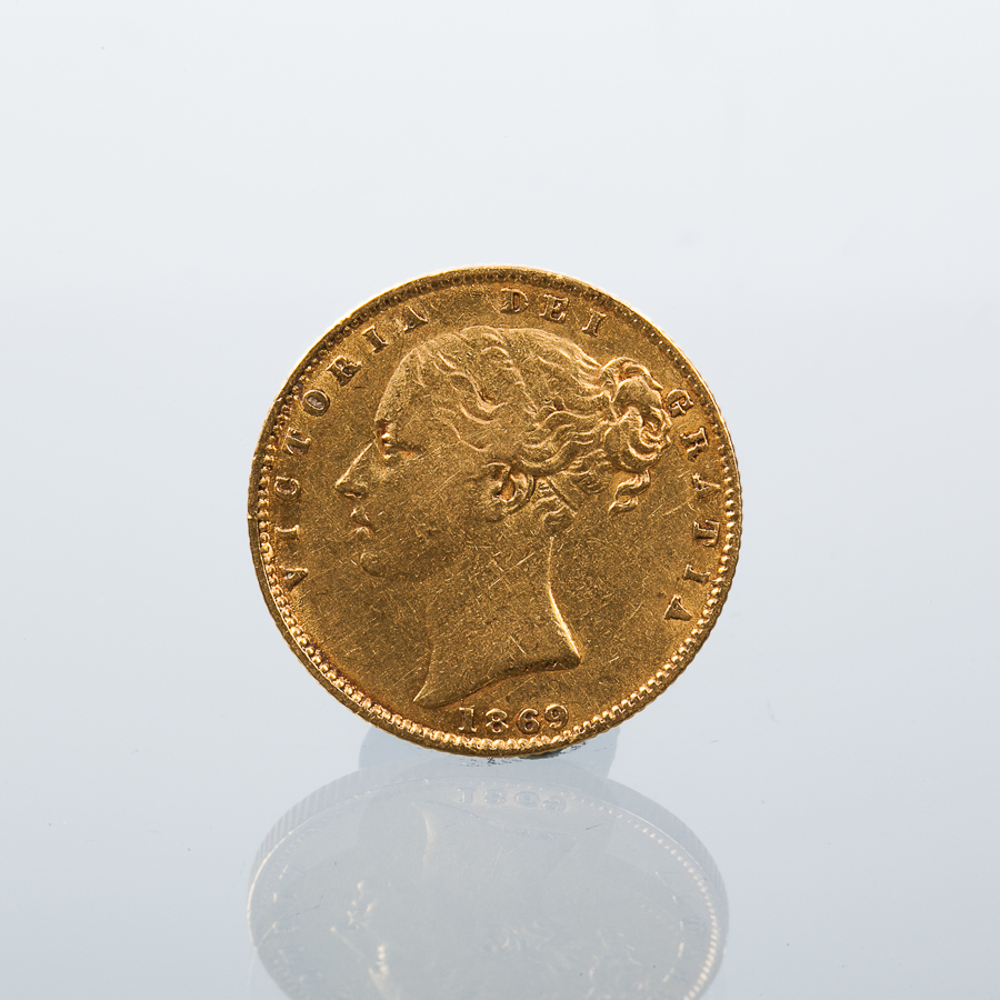 VICTORIAN GOLD SHIELD-BACKED SOVEREIGN DATED 1869