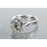 OUTSTANDING CERTIFICATED DIAMOND SOLITAIRE RING
the brilliant cut diamond approximately 4.