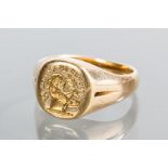 EARLY TO MID TWENTIETH CENTURY SEAL RING
with a lion motif and 'VICTUS IN ARDUIS,' unmarked,