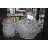 LARGE LOT OF CRYSTAL GLASS WARE