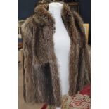 LADY'S VINTAGE RACOON FUR COAT