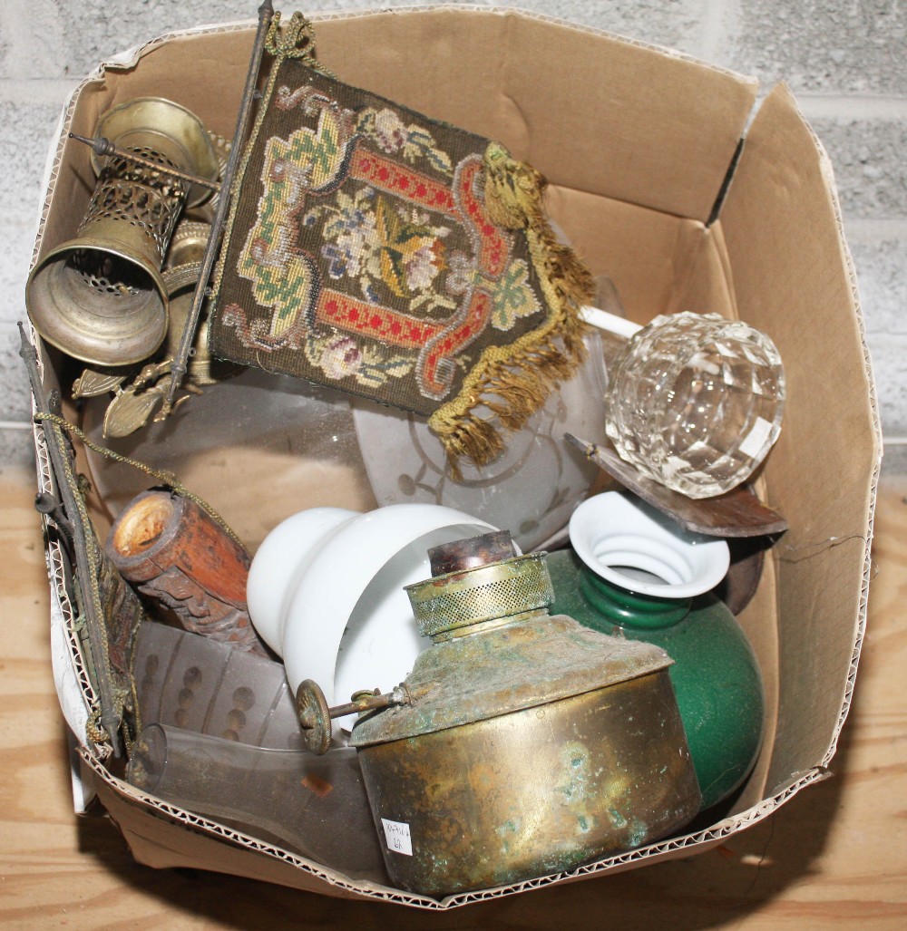 A BOX LOT CONTAINING A COLLECTION OF MIS