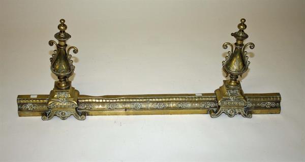 A LATE 19TH CENTURY FRENCH BRASS FENDER,