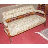 AN EDWARDIAN INLAID ROSEWOOD SETTEE,