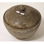 A LARGE CHINESE STONEWARE BOWL AND COVER