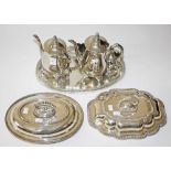 AN OVAL VICTORIAN SILVER PLATED ENTREE D