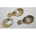 A SILVER JOCKEY CAP CADDY SPOON,  marks