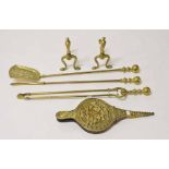 A SET OF THREE HEAVY BRASS FIRE IRONS,