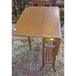 AN EDWARDIAN MAHOGANY AND SATINWOOD BANDED DROP LEAF YACHT OR SUTHERLAND TABLE,