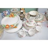 A COLLECTION OF MISCELLANEOUS CERAMICS,