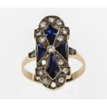 AN UNUSUAL ART DECO STYLE SAPPHIRE AND DIAMOND RING,