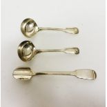 A PAIR OF FIDDLE PATTERN SHELL TOP SAUCE LADLES, 
William IV,