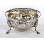 AN 18TH CENTURY EARLY 19TH CENTURY IRISH PROVINCIAL SILVER SUGAR BOWL, Limerick or Cork,