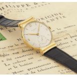 PATEK PHILIPPE GENEVE REF. 1585 DEL 1948/50. C. 18K yellow gold with fantasy hooded lugs. D.