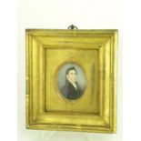 ENGLISH SCHOOL, EARLY 19TH C - PORTRAIT MINIATURE OF A GENTLEMAN, IVORY, OVAL, GILTWOOD FRAME