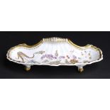 AN ENGLISH PORCELAIN SHELL SHAPED PEN TRAY, C1820  painted in the manner of William Pollard with