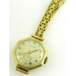 A CYMA 9CT GOLD OCTAGONAL LADY'S WRISTWATCH AND BRACELET, 19.4G