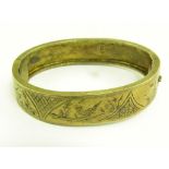 A VICTORIAN SILVER GILT BRACELET ENGRAVED IN AESTHETIC STYLE, CHESTER 1886, 15G