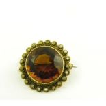 A VICTORIAN CITRINE, SPLIT PEARL AND 15CT GOLD BROOCH, BIRMINGHAM 1892