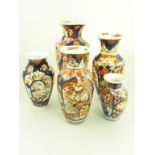 FIVE JAPANESE IMARI VASES, LATE 19TH/EARLY 20TH CENTURY