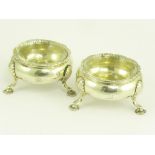 A PAIR OF GEORGE III SILVER SALT CELLARS, CRESTED, LONDON 1765, 5OZS