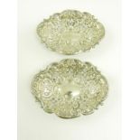 A PAIR OF VICTORIAN SILVER DIE STAMPED SWEETMEAT DISHES, BIRMINGHAM 1895, 1OZ 10DWTS