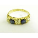 A SAPPHIRE AND DIAMOND FIVE STONE RING IN 18CT GOLD, BIRMINGHAM 1912, 4.2G