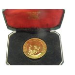 GOLD COIN.  KENYA, 500 SHILLINGS, 1966, CASED, 38G