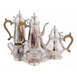 AN ELIZABETH II SILVER TEA AND COFFEE SERVICE with cut card decoration, coffee pot and lidded jug