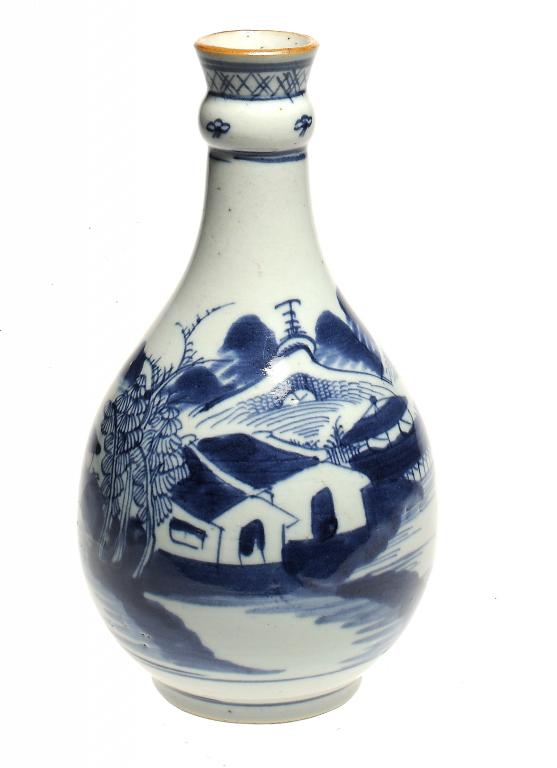 A CHINESE BLUE AND WHITE BOTTLE OR GUGLET, EARLY 19TH C 22.5cm h ++In fine condition